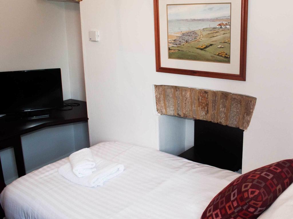 Bryngarw House Hotel Bridgend  Kamer foto